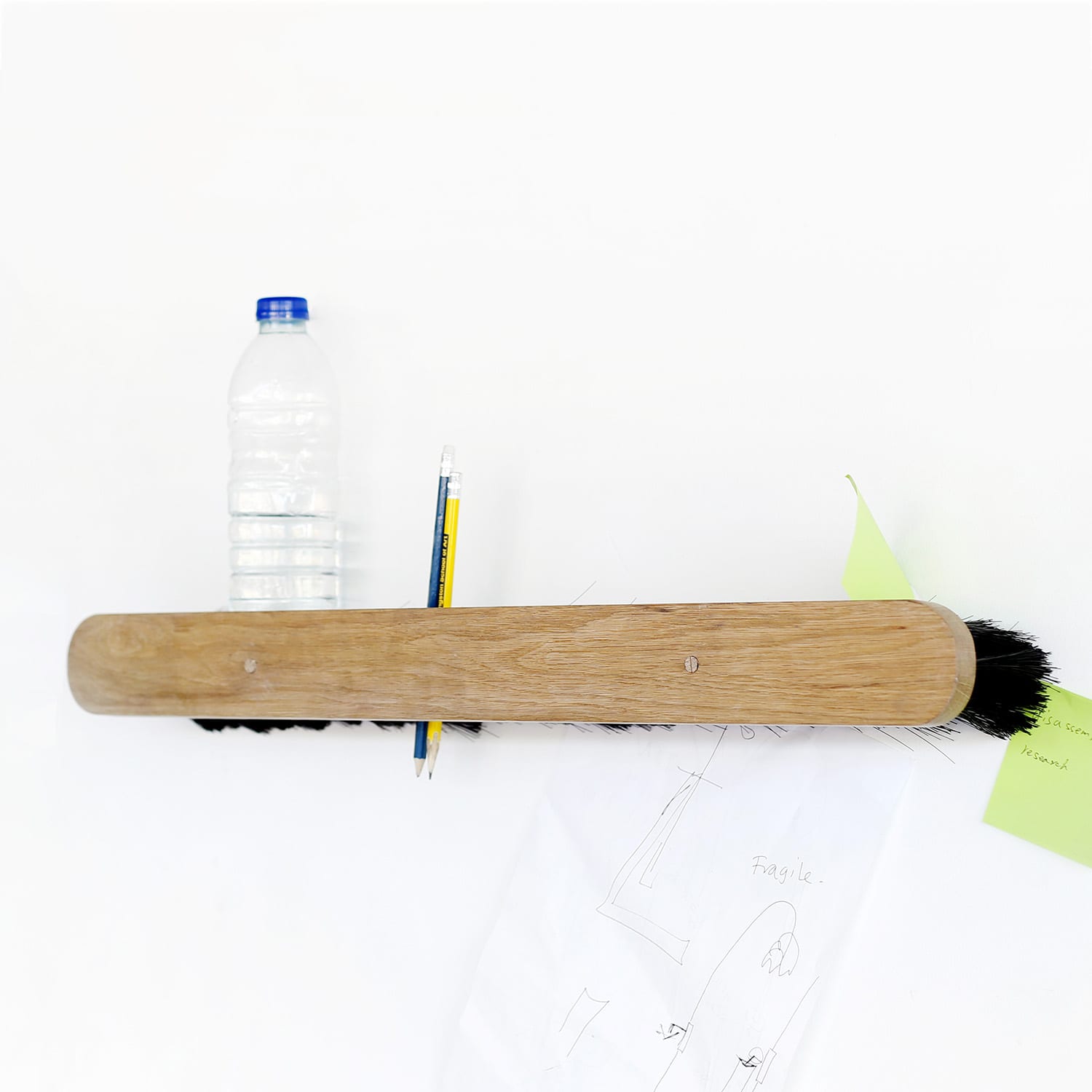 Wall brush